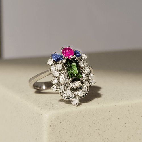 Bague 53 Bague Art nouveau en or blanc 585 avec diamants et saphirs 58 Facettes 2516