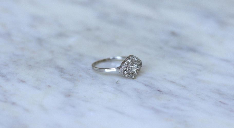 Bague 60 Bague Art Déco hexagonale en platine et diamants 58 Facettes