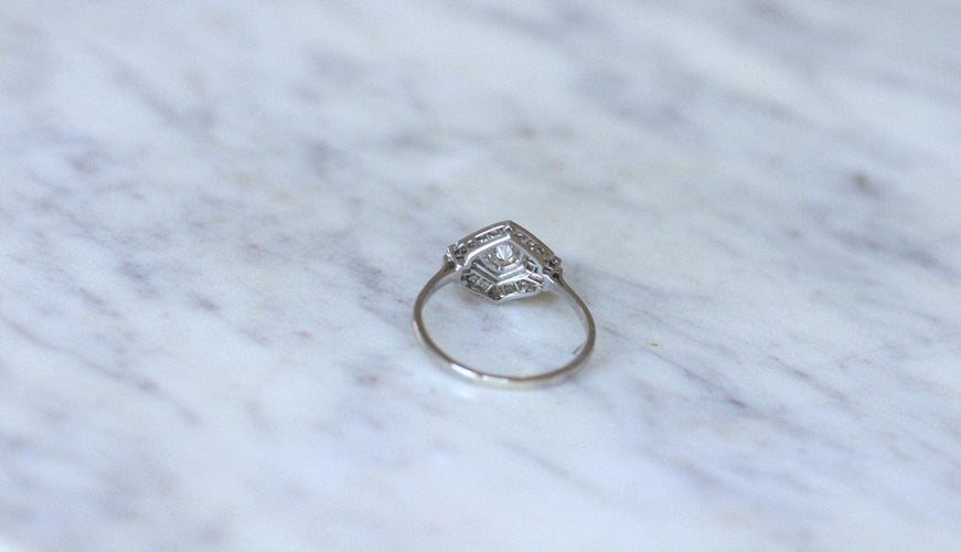 Bague 60 Bague Art Déco hexagonale en platine et diamants 58 Facettes