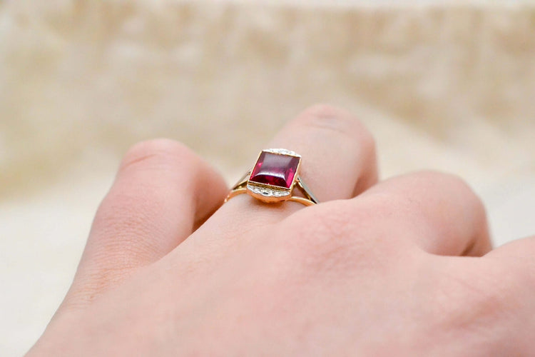 Bague 52 Bague Art déco pierre rouge en or jaune et or blanc 58 Facettes 3886