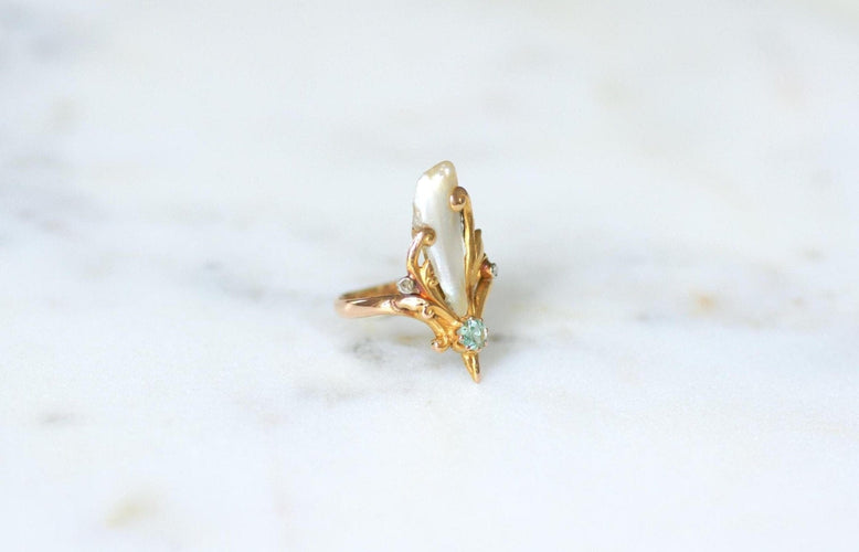 Bague 53 Bague Art Nouveau perle baroque en or jaune et rose et diamants 58 Facettes