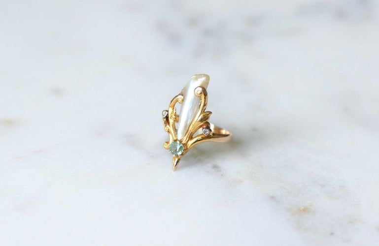 Bague 53 Bague Art Nouveau perle baroque en or jaune et rose et diamants 58 Facettes