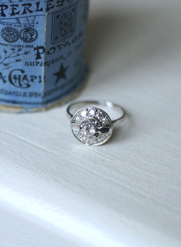 Bague 55.5 Bague cible Art Déco en or blanc et platine et diamants 58 Facettes