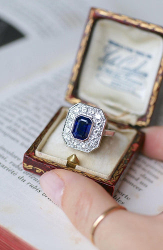 Bague 52 Bague hexagonale Art Déco en platine, saphir bleu et diamants 58 Facettes