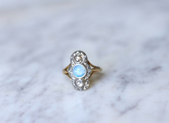 Bague 56.5 Bague marquise ancienne en or jaune 18kt et diamants 58 Facettes