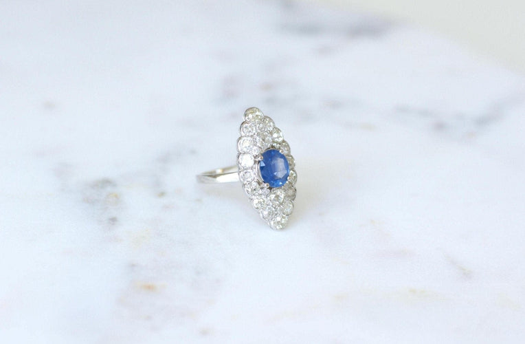 Bague 58 Bague marquise Art Déco en platine, saphir de Ceylan et diamants 58 Facettes