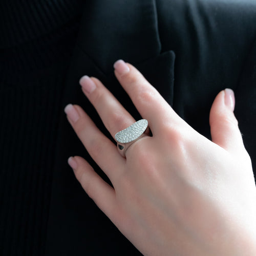 Bague 54 Bague de cocktail en or gris 18 carats et diamants 58 Facettes 61E00276