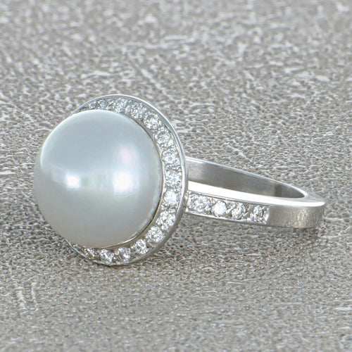 Bague 54 Bague en or gris 18 carats avec perle de culture et diamants 58 Facettes 61400032