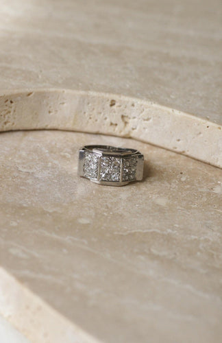 Bague 51.5 Bague Art Déco « plans escalier » en platine et diamants 58 Facettes