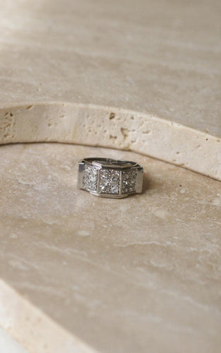 Bague 51.5 Bague Art Déco « plans escalier » en platine et diamants 58 Facettes