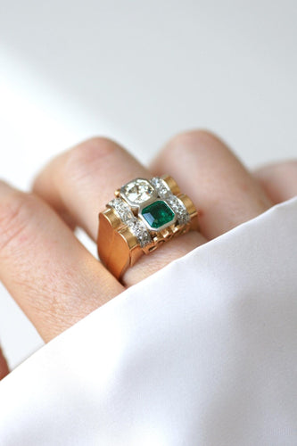 Bague 62 Bague Tank en or rose 18k et platine, émeraude et diamants 58 Facettes