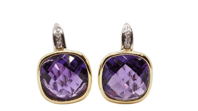 Boucles d'oreilles Boucles d’oreilles pendantes en or jaune et gris 18 kt, améthystes et diamants 58 Facettes 30489