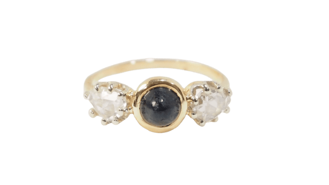 Bague 51 Bague cabochon saphir et diamants en or jaune 18 kt 58 Facettes 32794