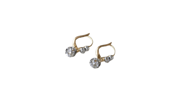 Boucles d'oreilles Boucles d’oreilles dormeuses Art Déco en or jaune 18k, platine et diamants 58 Facettes