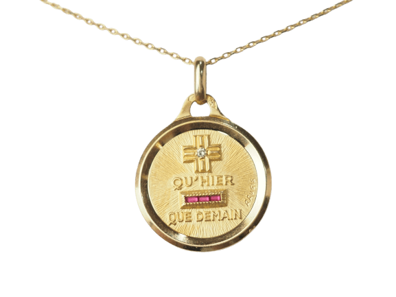 Pendentif Augis - Pendentif médaille d'amour en or jaune 18 ct, diamant et rubis 58 Facettes 33495