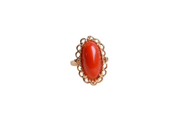 Bague 47 Bague cabochon corail ovale en or jaune 18 carats 58 Facettes Ref2799