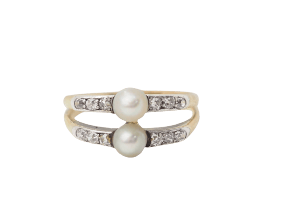 Bague 56 Bague ancienne en or jaune 18 kt, perles de culture et diamants 58 Facettes 33416
