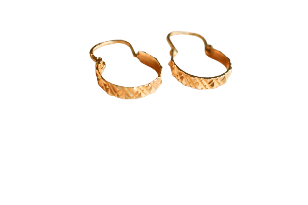 Boucles d'oreilles Boucles d’oreilles créoles ciselées en or jaune 18k 58 Facettes 3706