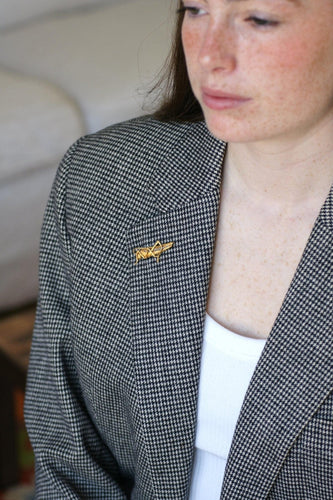 Broche Broche sauterelle ancienne en or jaune 18kt et diamants 58 Facettes