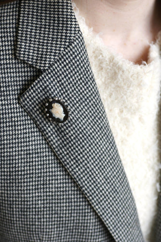 Broche Broche camée en onyx en or rose et diamants 58 Facettes