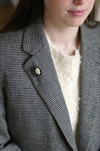 Broche Broche camée en onyx en or rose et diamants 58 Facettes