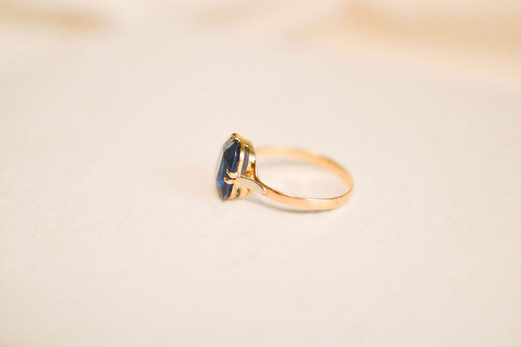 Bague 54 Bague solitaire doublet grenat verre taille coussin en or jaune 18 carats 58 Facettes 3726