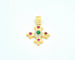 Pendentif Pendentif croix en or jaune 18 kt, émeraude, rubis et diamants 58 Facettes 8373