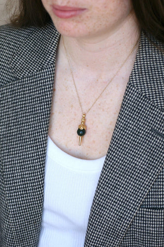 Montre Pendentif clé de montre en or jaune 18kt et jaspe sanguin 58 Facettes