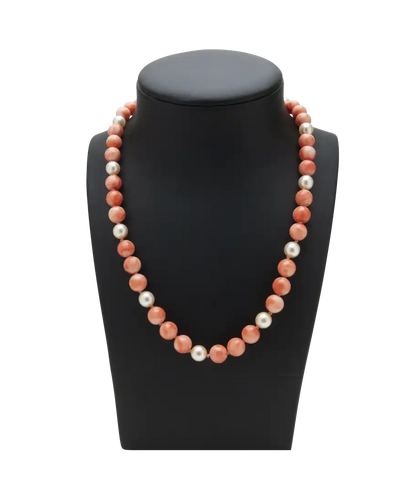 Collier Collier de perles de corail rose synthèse et nacre en or jaune 18K 58 Facettes BO220439/CORAILENPERLES