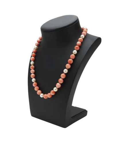 Collier Collier de perles de corail rose synthèse et nacre en or jaune 18K 58 Facettes BO220439/CORAILENPERLES