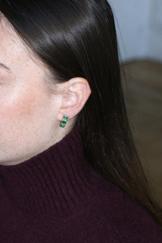 Boucles d'oreilles Boucles d’oreilles demi-créoles en or jaune 18k et diamants, émeraudes 58 Facettes