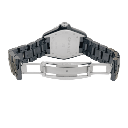 Montre Chanel J12 - Montre en céramique noire avec diamants 58 Facettes 34270