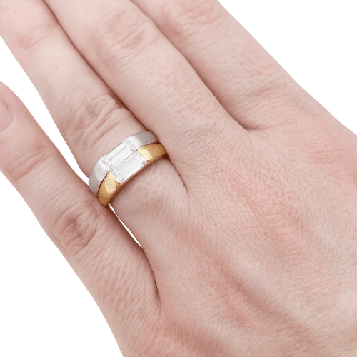 Bague 48 Bague deux ors 750 sertie de diamants taille baguette 58 Facettes 34457