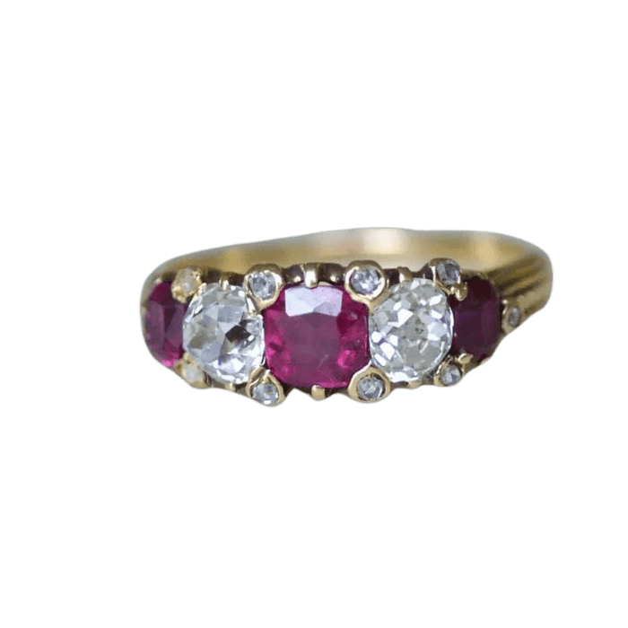 Bague 53.5 Bague Jarretière diamants, rubis birman 58 Facettes