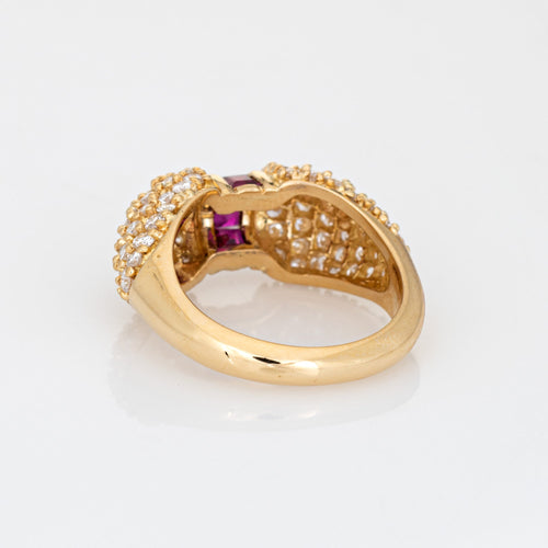 Bague Bague vintage dôme en or jaune 18 carats, diamants et rubis 58 Facettes G12263
