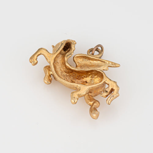 Pendentif Pendentif charm Pégase vintage en or jaune 14k 58 Facettes G13640