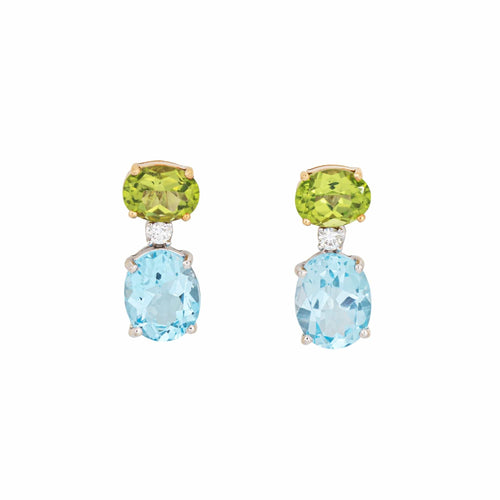 Boucles d'oreilles Boucles d'oreilles pendantes en or 18k, péridot, topaze bleue et diamants 58 Facettes G13657