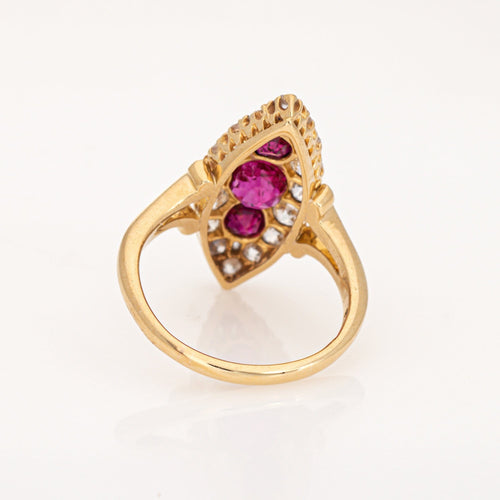 Bague Bague navette victorienne en or jaune 18 carats, rubis de Birmanie et diamants 58 Facettes G13947