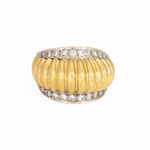 Bague 58 Bague dôme cannelée vintage années 1980 en or jaune et diamants 58 Facettes G14004