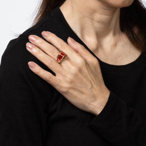 Bague 49 Bague boucle ceinture vintage en or jaune 14k et émail rouge 58 Facettes G14041