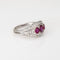 Bague Bague Art déco vintage en or blanc 14 carats, rubis et diamants 58 Facettes G14120