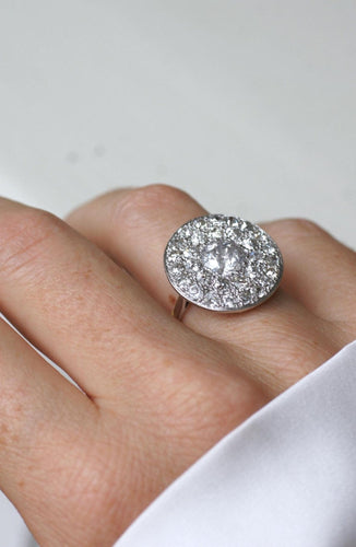 Bague 53 Bague cible Art Déco ronde en platine et diamants 4,16 cts 58 Facettes