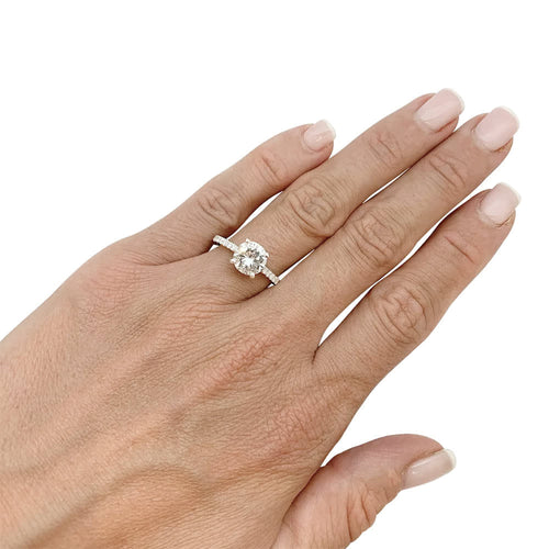 Bague 54 Bague solitaire en or blanc avec diamant taille brillant 1,53 ct 58 Facettes 31806