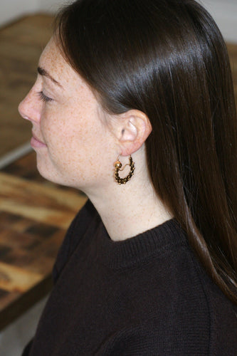 Boucles d'oreilles Boucles d’oreilles créoles savoyardes en or rose et jaune 18k 58 Facettes