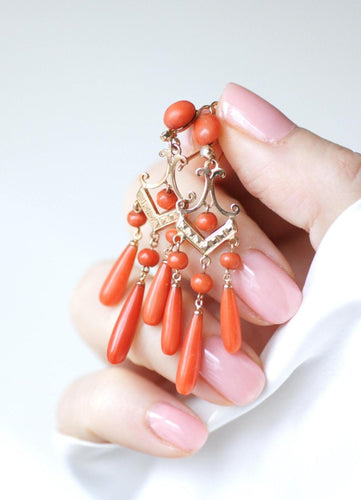 Boucles d'oreilles Boucles d’oreilles girandoles pendantes en or rose 18k et corail 58 Facettes