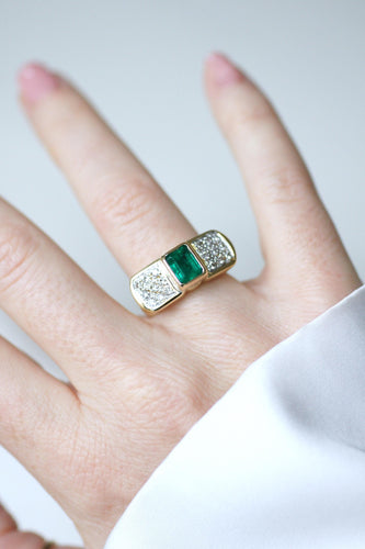Bague 56 Bague vintage - Bague émeraude rectangulaire en or jaune et diamants 58 Facettes