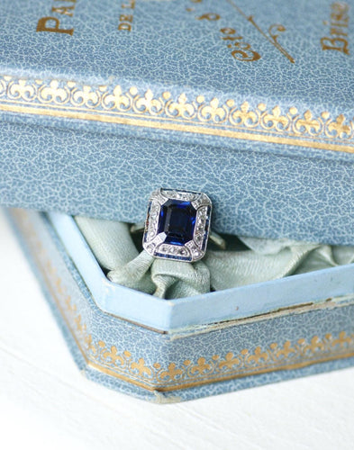 Bague 57 Bague Art Déco octogonale en or blanc 18kt et diamants 58 Facettes