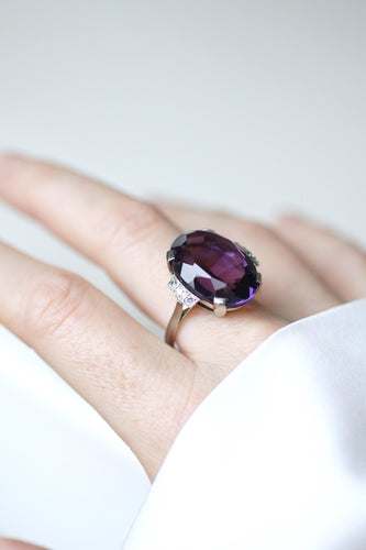 Bague 62 Bague Art Déco améthyste ovale en or blanc et platine, diamants 58 Facettes