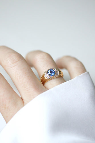 Bague 53 Bague jonc godronnée en or jaune 18k et saphir, diamants 58 Facettes