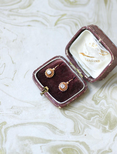 Boucles d'oreilles Boucles d'oreilles dormeuses taille ancienne coussin en or rose et diamants 58 Facettes